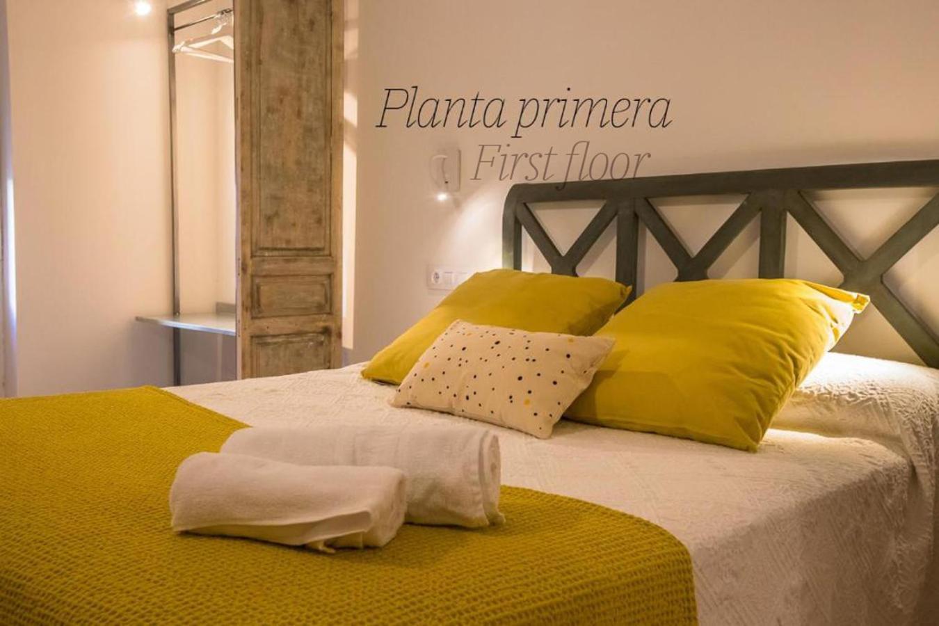 Apartamentos San Salvador Parking Gratis Mérida Dış mekan fotoğraf